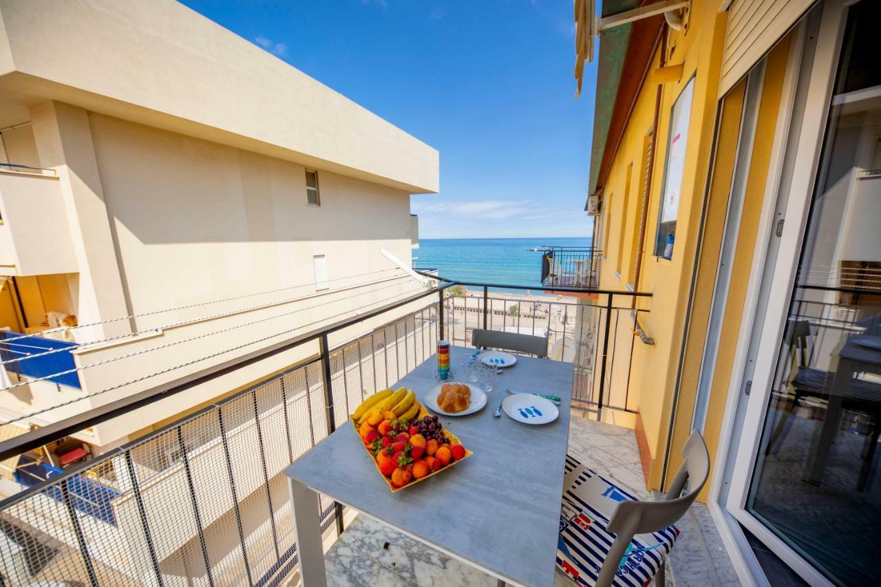 Апартаменты House Giardina Чефалу Экстерьер фото